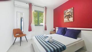 Le ROCHER BLEU 3 ETOILES - 1