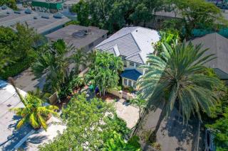 Home Away From Home in Coconut Grove - 5
