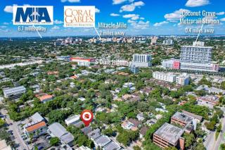 Home Away From Home in Coconut Grove - 3