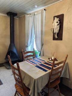 1900s Miner's cabin behind Tombstone Brewery - 6