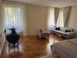 30 min from Munich & S-Bahn apartment with garden - 6