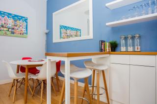 Stylish 2 Bedroom Apartment - 4