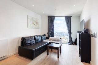 Bright 1 Bedroom Apartment in Elephant and Castle - 8