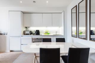 Bright 1 Bedroom Apartment in Elephant and Castle - 2