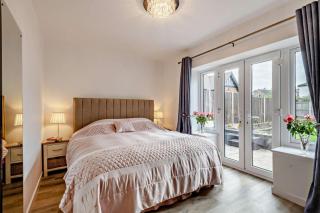 5 OClock Somewhere - 3