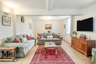 Meadow Farmhouse - 9