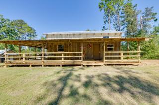 Lake Eufaula Access Cozy Wood Cabin with Yard! - 7