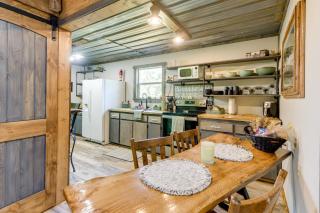 Lake Eufaula Access Cozy Wood Cabin with Yard! - 9