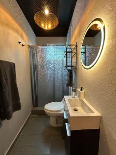 Heart Of Calle del Valle 2BR Sleeps 4 Free Parking - Sol Y Luna 1 - 1