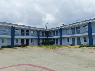 Heights Inn by Townhouse Harker Heights, TX - 2