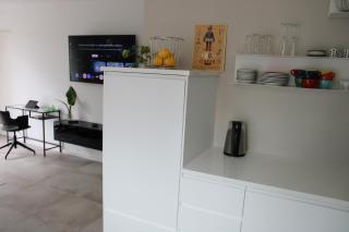 URBAN SUITE - Gleis6 - 8
