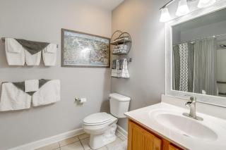 Smith Mtn Lake Retreat Indoor PoolandHot Tub Access - 1