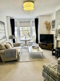 Willesden, Apartment 1, A beautifully furnished one bedroomed apartment in the heart of Llandudno - 6