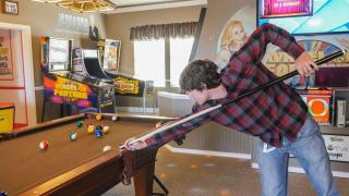 Lakefront Mansion on 10 Acres - Sleeps 15-45 - 8