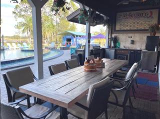 Lakefront Mansion on 10 Acres - Sleeps 15-45 - 2