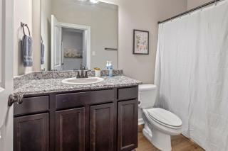 2 Bedroom Home in Lake Charles - 5