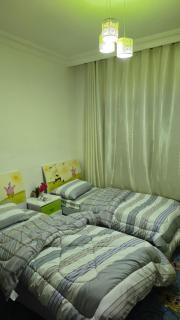 Modern Furnished Apartment 3 BedRooms Near Movenpick Hotel شقة مفروشة فاخرة مقابل فندق موفنبك - 8