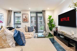 3 Bed London Dock Premium Aprt with AC - Sleeps 6 - 9