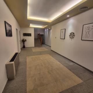 Ari Studio Clabucet - 2