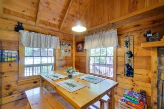 Hot Tub and Deck! Bear Hugs Cabin Near Gatlinburg - 3