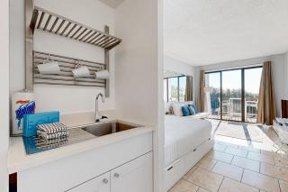 Pirates Bay B314 - 3