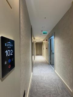 Elysia Hotel - 3