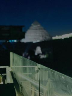 mass sphinx & pyramid stay - 3
