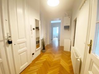 Modern, Bright, Spacious 3-Room-Apartment in a Nice Area of Vienna - 5