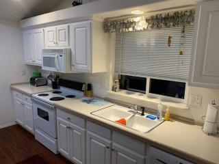 3-bedroom house Rockaway Beach - 3