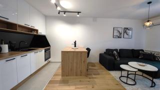 Stylish Lumen Apartment Luxury Stay and Free Parking - 8