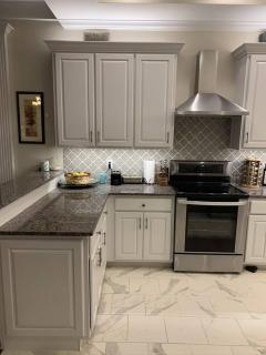 Temple View Inn with Music Studio - 4