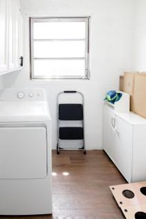 Lakeland Retreat King Bed Pet Friendly Yard - 1