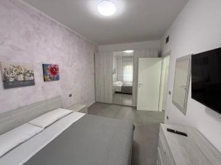 Appartamenti Rugacesio 24 - Appartamento A - 5