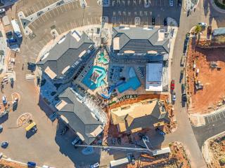 Red Rock Oasis - Brand New Home 3-Bed Sleeps 10 - 5