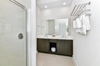 Trendy Condo Near Disney With Resort & Waterpark Access - B22-113 - 3