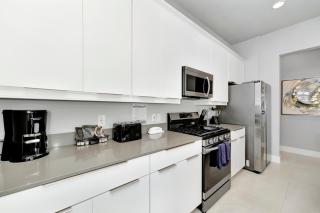 Contemporary Condo Near Disney With Resort & Waterpark Access - B15-143 - 2