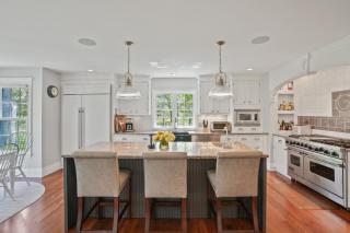 Chilmark Luxury Quansoo Beach Access-4BR - 7