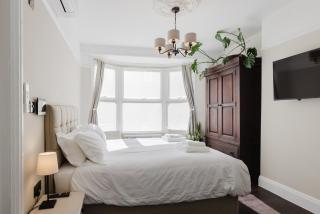 Grace's Guesthouse Room 5 - 9