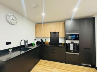 Brand new apartment in London WD6 - 2