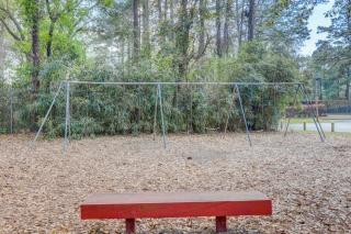 Hilton Head 3BR Retreat – Pool Dining Shops - 5