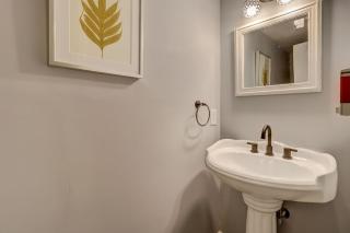 Renovated 2BR Hilton Head Home – Walk to Shops - 8