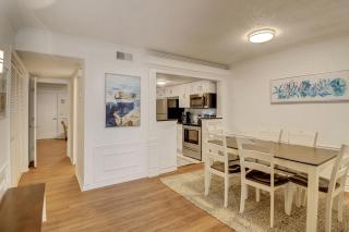 Family-Friendly 2BR Home w Sofa Bed – Hilton Head - 5