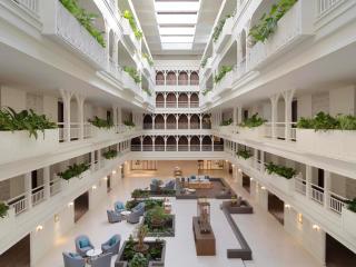 Mövenpick Hotel Bangkok Ploenchit BDMS - 8