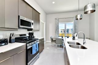 Upscale Condo With Pool Table Near Disney With Resort & Waterpark Access - B17-233 - 2