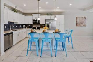 Lovely 2BR Codo with 2Clubhouses & Kids Splash Pad - 6