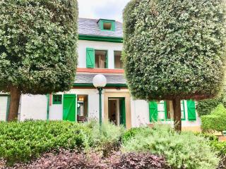Covas Seabreeze Cottage - 0