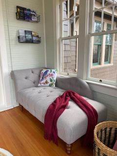 Historic Downtown Flat, # 4 - 8