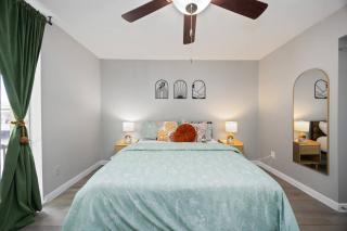 Towne Plaza Apartments #292 in the Galleria Area - 4