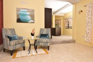 Good Stay Apartments and Car Rentals - 7