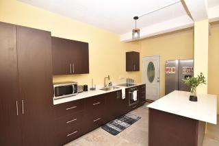 Good Stay Apartments and Car Rentals - 9